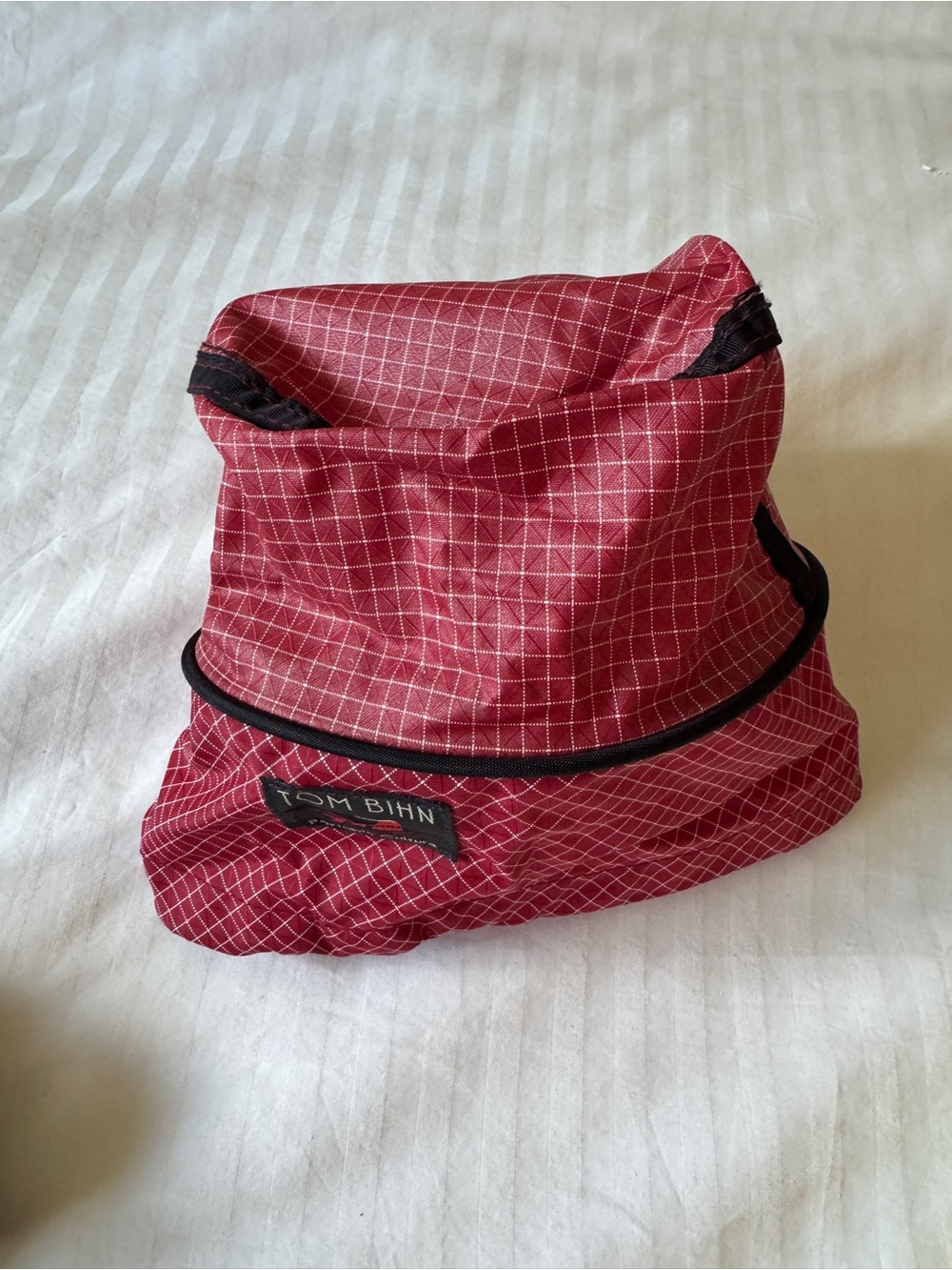Tom Bihn Travel Tray Red Iberian - Picture 3 of 3